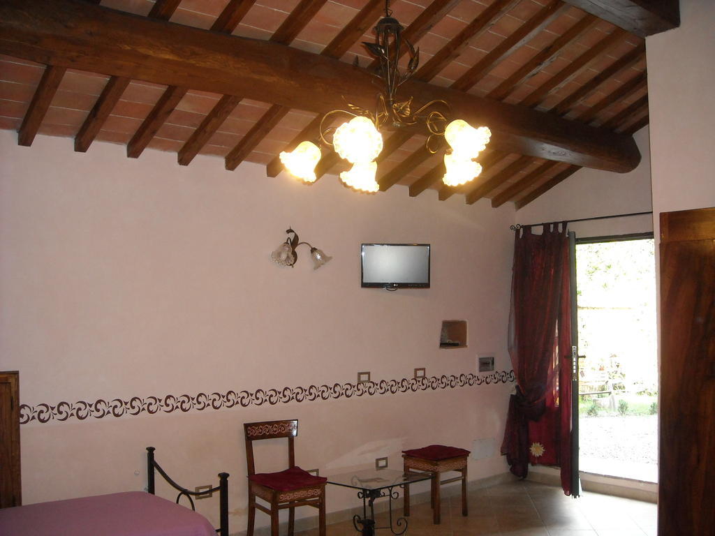 Antico Casolare Villa Сан Джиминяно Стая снимка